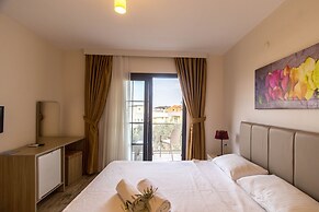 Deniz Otel
