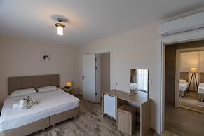 Deniz Otel