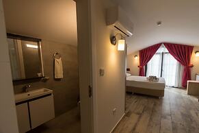 Deniz Otel