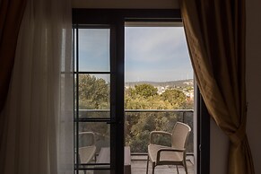 Deniz Otel