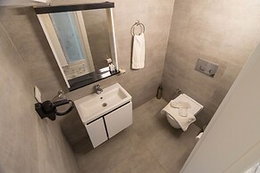 Deniz Otel