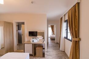 Deniz Otel
