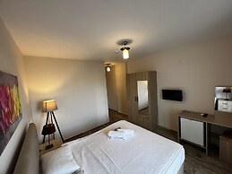 Deniz Otel