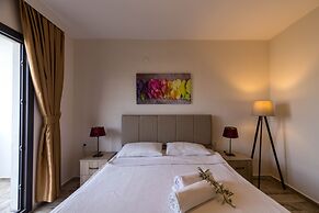 Deniz Otel