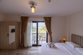 Deniz Otel