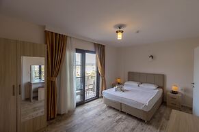 Deniz Otel