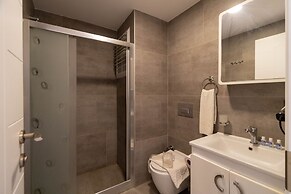 Deniz Otel