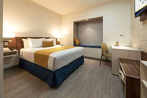 Microtel Inn & Suites by Wyndham Irapuato