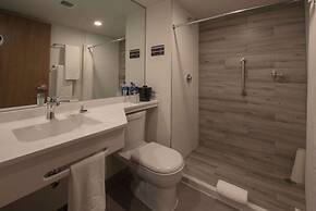 Microtel Inn & Suites by Wyndham Irapuato