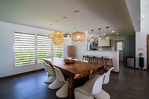 Alizee by Island Properties Online