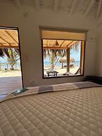 Hoja de Palma Bungalows