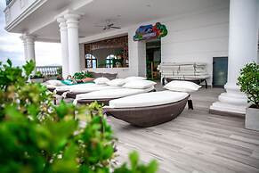 Florida Hotel