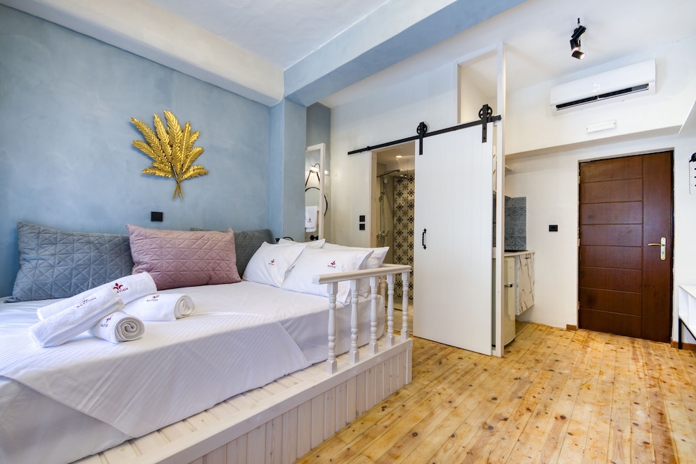 Bastion Medieval Deluxe Apartments