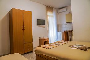 Anel Apartments