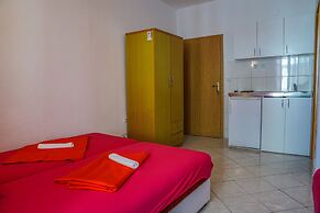 Anel Apartments