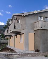 Apartments Lazović