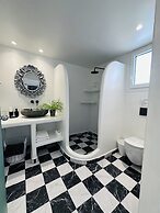 Arlene Suites