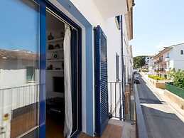 Family flat with parking near beach