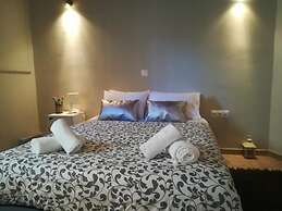 Central Apartments in Psiri