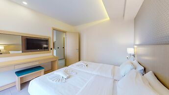 Marika Beach Hotel