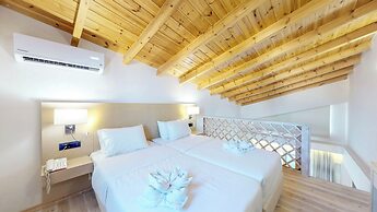 Marika Beach Hotel