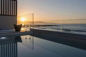 Marika Beach Hotel
