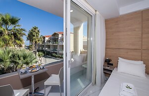 Marika Beach Hotel