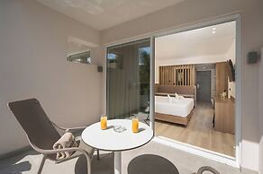 Marika Beach Hotel
