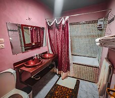 Ryad Zahrat Fes