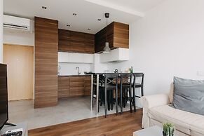 ShortStayPoland Kolejowa - B10