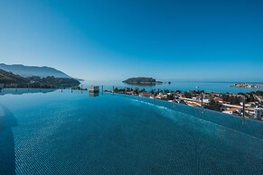 Iberostar Waves Slavija