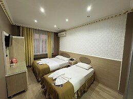 Grand Oral Hotel