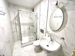 Grand Oral Hotel