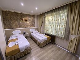 Grand Oral Hotel