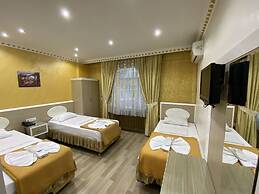 Grand Oral Hotel