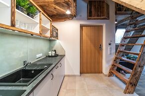 Hel Apartments