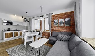 Hel Apartments