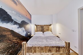 Hel Apartments