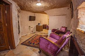 Royal Cave Hotel