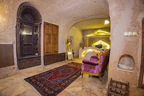 Royal Cave Hotel