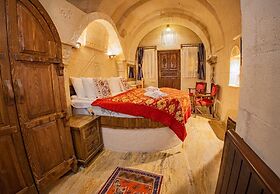 Royal Cave Hotel