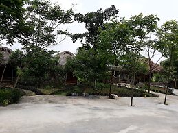 Cuc Phuong Bungalow