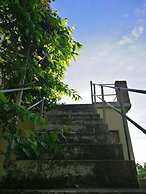 Cuc Phuong Bungalow