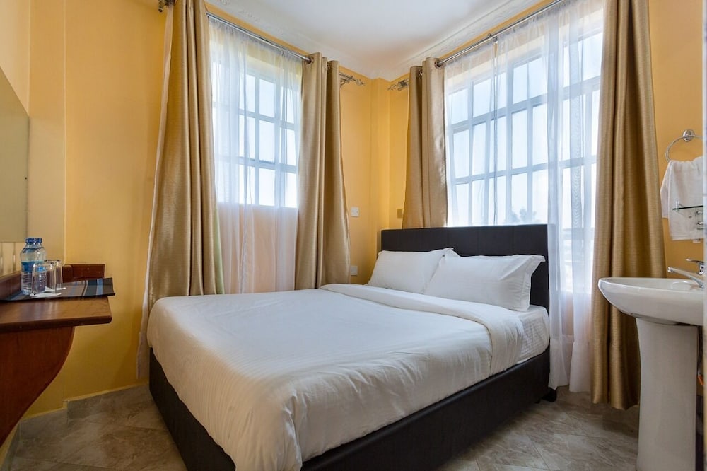 Kentania Hotel