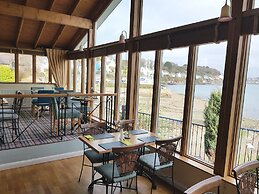 Ferry House Inn