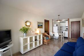 Apartamentos Rocamaura I