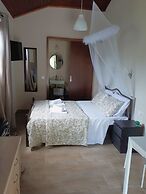 Antzela Apartments
