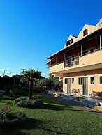 Antzela Apartments