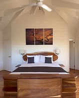 Mikado Natural Lodge