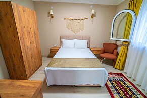 Otel Türk Evi